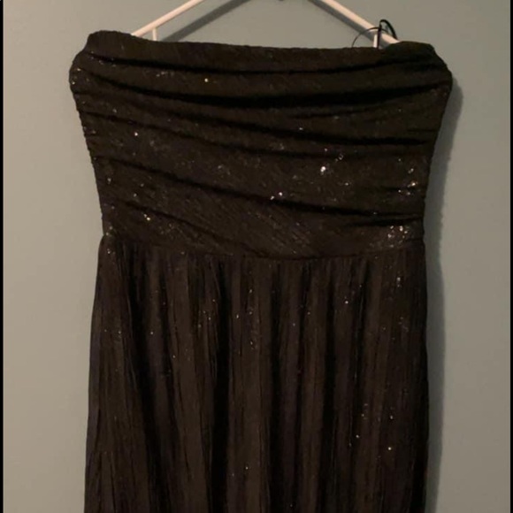 EXPRESS dress
Size medium - Picture 1 of 2